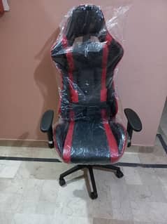 Slightly Use Imported Gaming Chairs Available