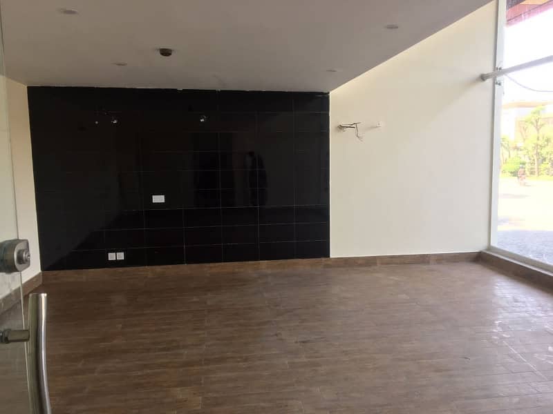 Defence Service Estate Offer 4 Marla Ground Floor Mezzanine And Basement Available For Rent 9