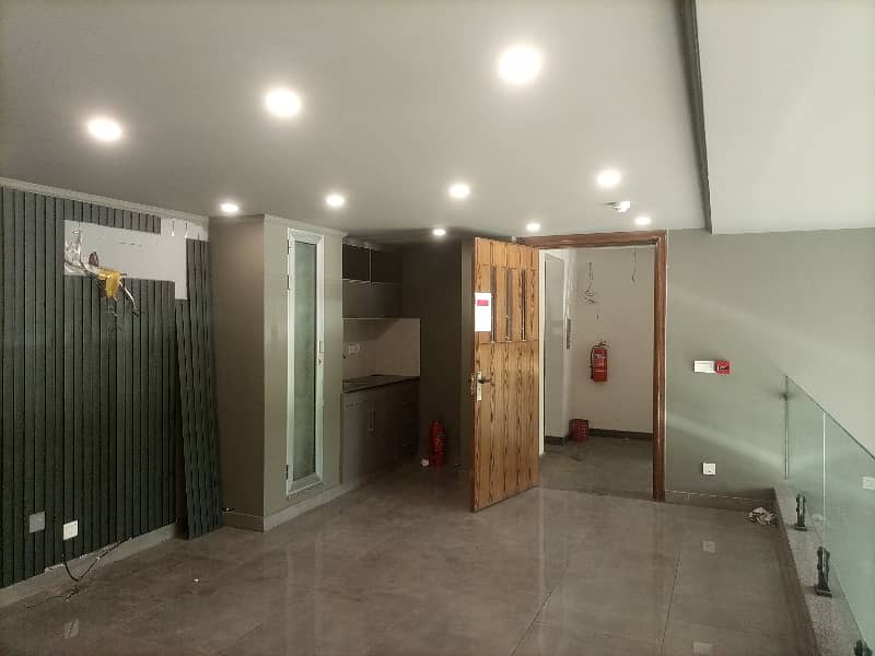 4 Marla Ground Floor Mezzanine Floor Shop Available For Rent 4