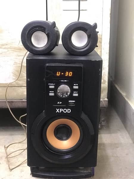 Xpod speakers high bass amplifier nd 2 speakers original 1