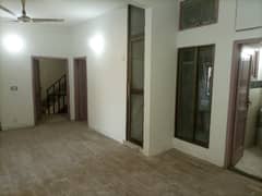 4 Marla 1st Floor available for rent