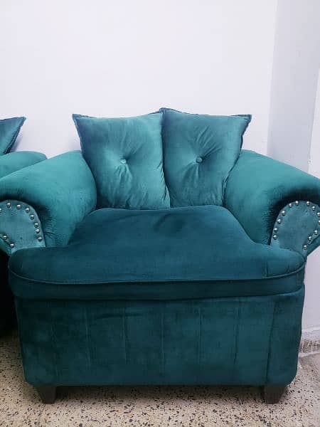 just 15 days used 7 seater sofa set 6