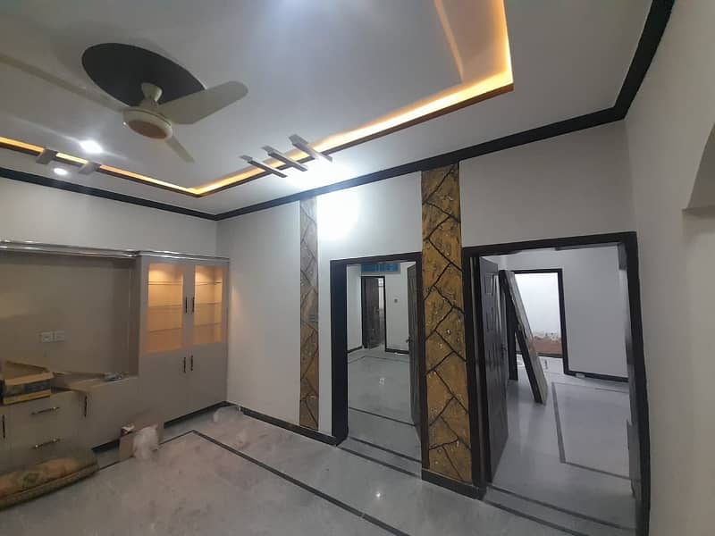 Corner 5 Marla House Available For Sale In Gulshan e iqbal 1