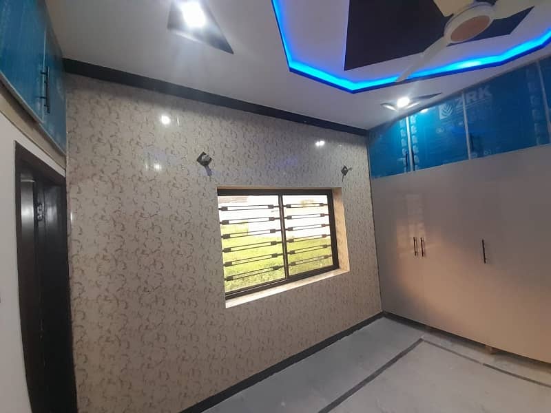 Corner 5 Marla House Available For Sale In Gulshan e iqbal 9
