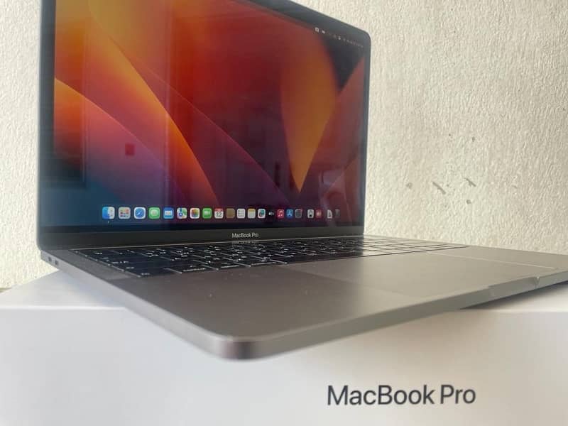 MacBook Pro 2019 7