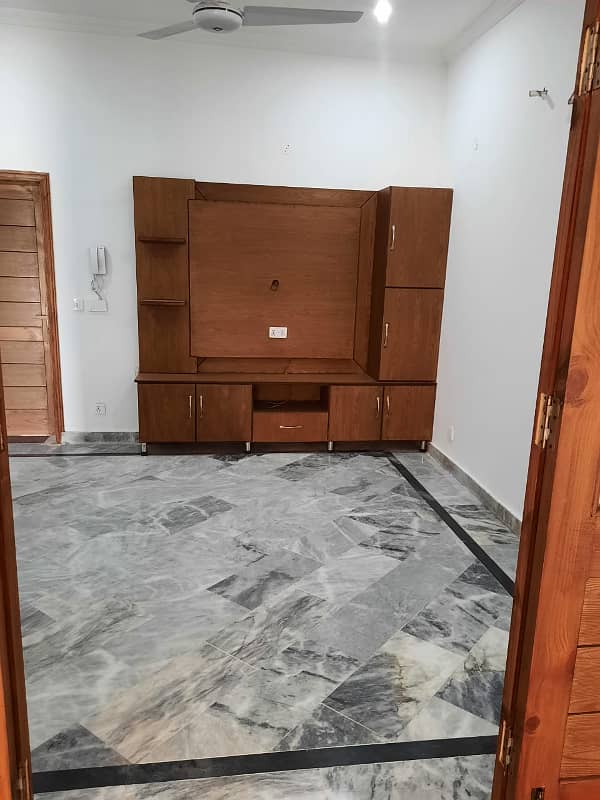 Hot Location 7 Marla House For Rent Near to Park M7A Lake City Lahore 1