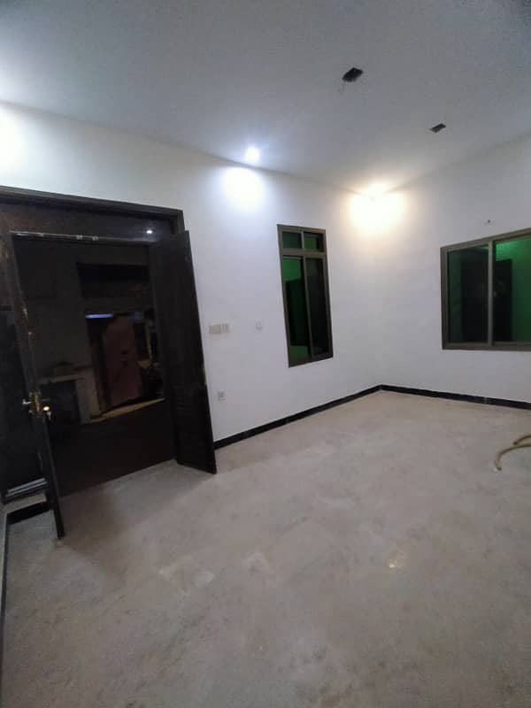 3 bed dd For rent Ground Floor All Utilities Available 5