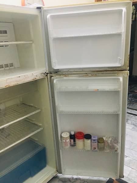 Freezer 2 Door For Sale 4