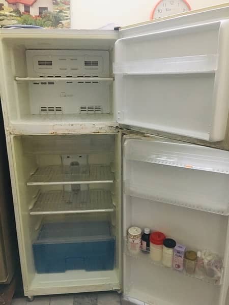 Freezer 2 Door For Sale 10