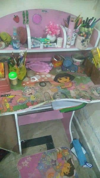 Kids Study Table with Chair 4