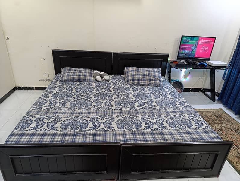 TWO SINGLE BED FOR SALE 5