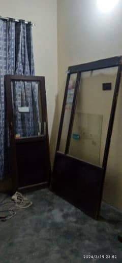 shop wooden door and rack with complete glass only 12000