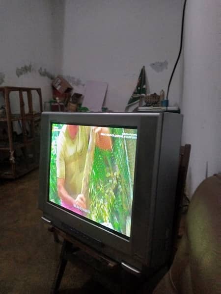 29inch Lg flat  Tv for sall 5
