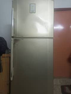 gently used fridge for sale- great condition!