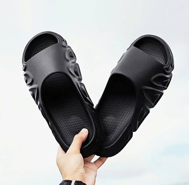 Slippers for men EVR size 7,8,9,10 6 Piece Also available 3