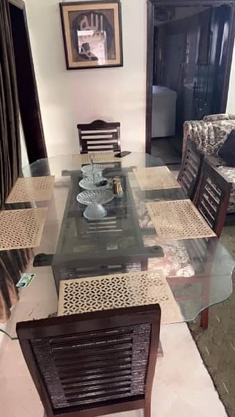 Dinning table | 6 seater 1