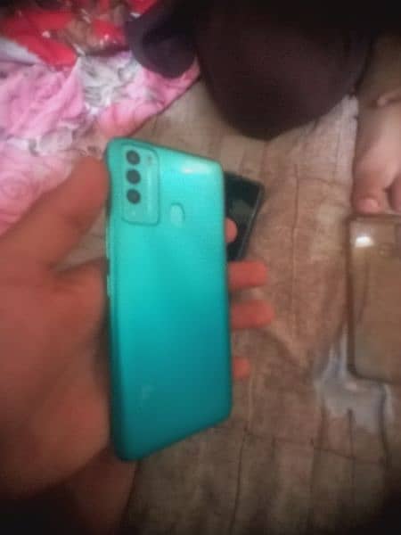 Itel S16 vision 2 
3+64
PTA official app roof 
All OK n 2