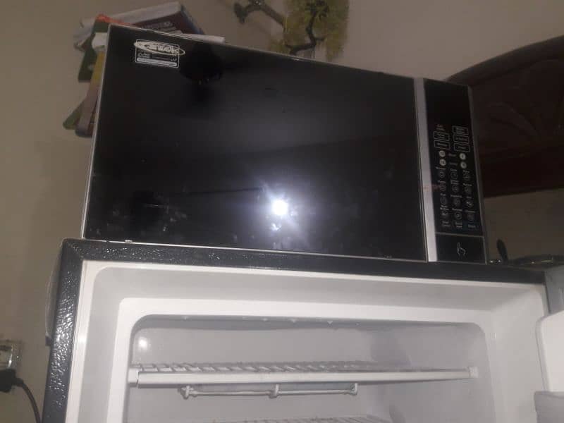 waves microwave oven 1
