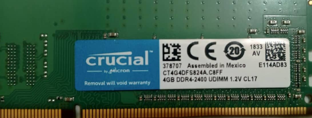Crucial RAM 4GB DDR4 2400 MHz CL17 Desktop Memory CT4G4DFS824A Green/B 1
