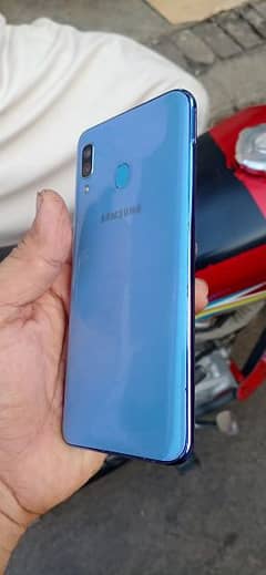 samsung a30 pta approved 4/64