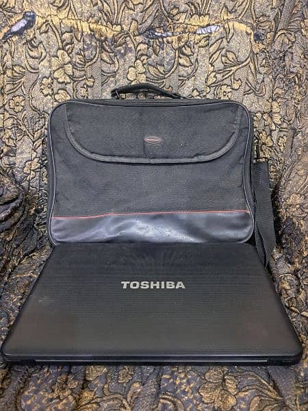 Toshiba c855d laptop urgent sale 2