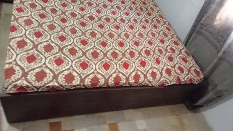 King size bed for sale with metres 1