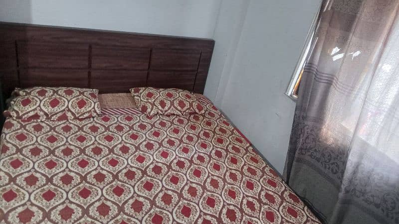 King size bed for sale with metres 4