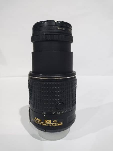 Nikon 55-200mm VR lens 1