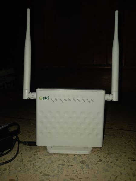 PTCL Double Antina Wifi Router 4