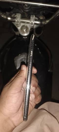 oneplus 7T for global version with charger 10 by10 condition urgent sa