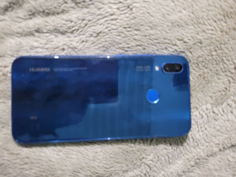 Huawei p20 lite mobile 10 by 9 condition 0