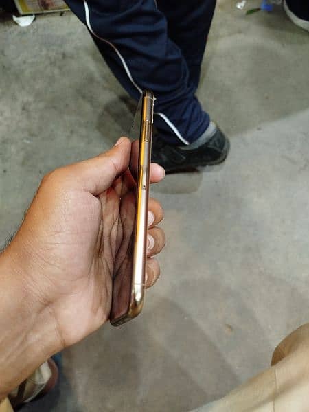 IPhone 11Pro MAX 64GB PTA Approved 2