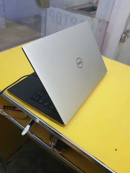 xps 13 core i7 8th generation 16gb ram 256gb nvme drive touch screen 4