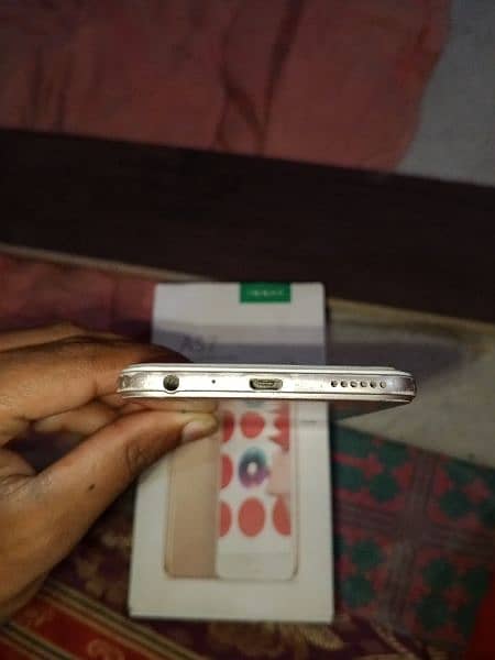 oppo A57 3/32 for sell with charger & box 3