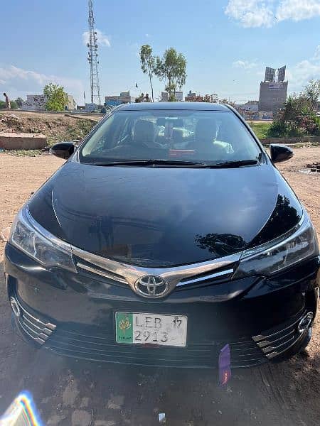 Toyota corolla xli 2017 model registered from lahore. what 03485494241 7