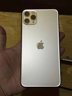 I phone 11 pro max used pta proved bettery health 83 good condition