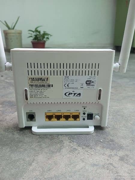 1 Router ptcl with net wire23M 6