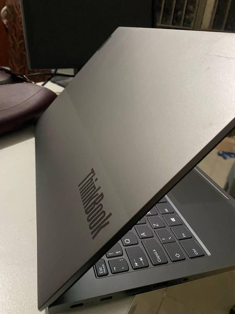 Lenovo ThinkBook 15 G2 - 20gb ram, 256 SSD hard, 11th gen 0