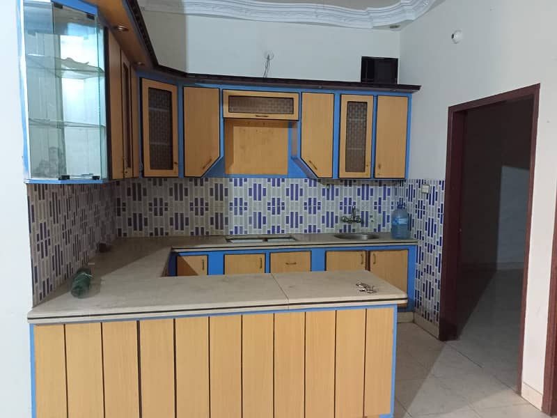 3 bed lounge ground floor portion for rent nazimabad 3 0