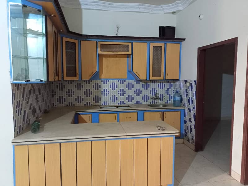 3 bed lounge ground floor portion for rent nazimabad 3 10