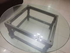 Round glass centre table 0