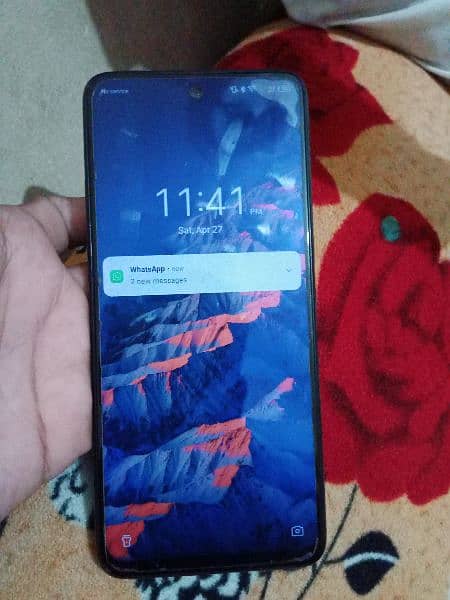 Tecno camon 18t 6 128 box charger bhe hay . condition 10x9 2