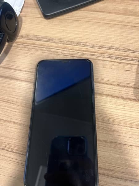 Iphone 11 pro max Pta Approved 64 gb 0