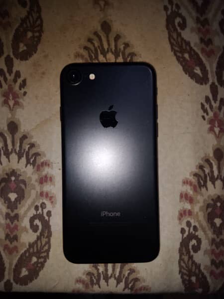 iphone 7 32gb All ok mint condition 1