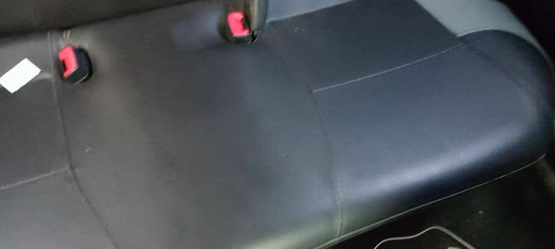 Toyota Vitz Black 2015 /2018 15