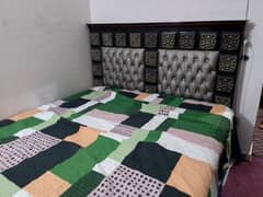Bed Set used for sale on reasonabke price 0