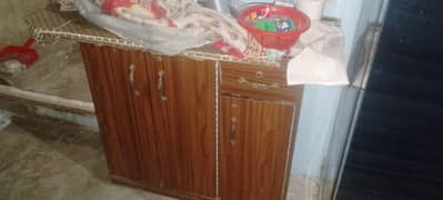 Divider , iron stand and  dressing table for sale, on urgent, 0