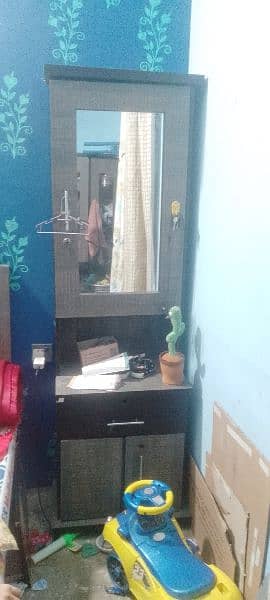 Divider , iron stand and  dressing table for sale, on urgent, 6