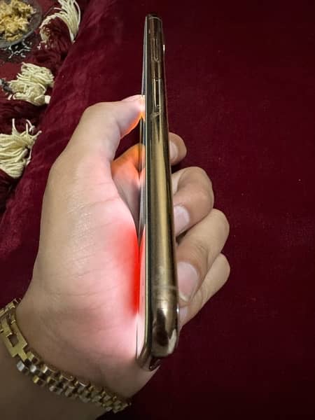 iPhone XS Max 64 gb beltery health 78 8
