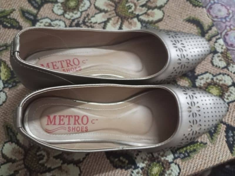 metro shoes 0